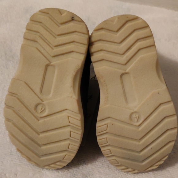 PRICE DROP! Cat & Jack Boots Brand New w/ Tags - Picture 6 of 6